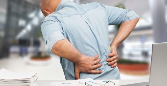 Excesso de peso afeta articulações e causa dor nas costas