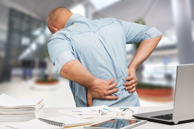 Excesso de peso afeta articulações e causa dor nas costas