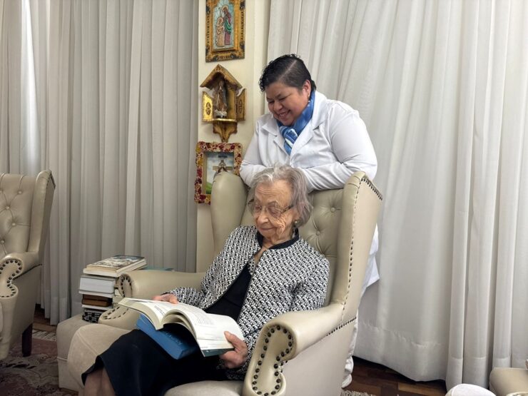 Bolsa Cuidador reforça apoio ao cuidado do idoso em casa