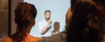 Pós-graduação cresce no Brasil, mas falta prática