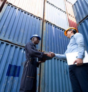 Eficiência no desembaraço aduaneiro reforça competitividade