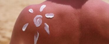NoSunscreen: movimento viral preocupa especialistas