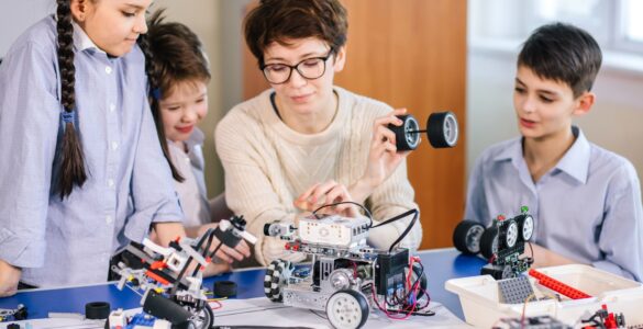 Educação tecnológica cresce com foco na abordagem STEAM