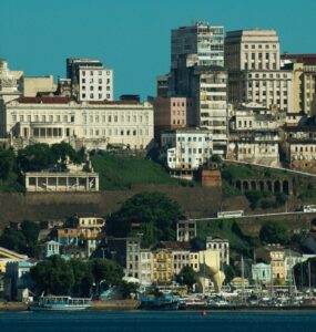 Guia orienta como financiar investimentos em turismo