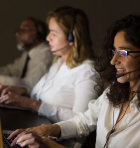 Setor de telesserviços amplia contratações no fim de ano, mas enfrenta escassez