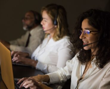 Setor de telesserviços amplia contratações no fim de ano, mas enfrenta escassez