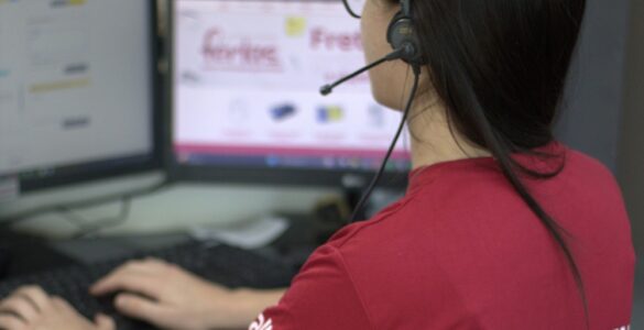 Atendimento digital combina tecnologia e recursos humanos