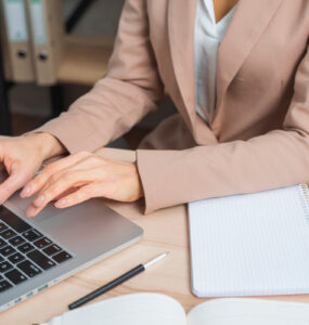 IA jurídica amplia produção de peças no Brasil