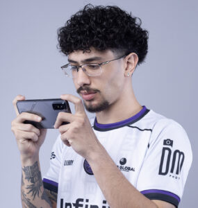 Infinix traz smartphone gamer GT 30 Pro para Brasil