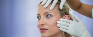 Cresce a demanda por lifting facial entre adultos jovens