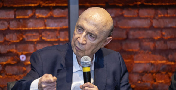 Pagos debate regulação e economia com ex-ministro