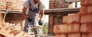 Reforma Casa Brasil e 13º salário elevam a expectativa no varejo de construção