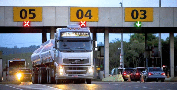Testes do vale-pedágio por placa avançam em rodovias de MT