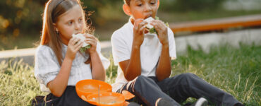 Volta às aulas reacende alerta sobre alergias infantis