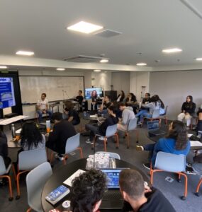 Inscrições para faculdade internacional entram na fase final