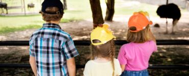 Recesso escolar exige adaptação para famílias de crianças com TEA