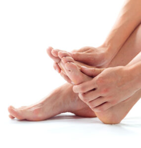 Dr. Gabriel Ferraz Ferreira lança e-book sobre joanetes