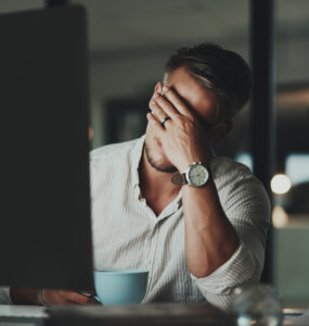 Burnout no trabalho cresce e acende alerta de saúde