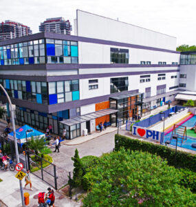 Aulas começam com foco em vínculo, escuta e adaptação