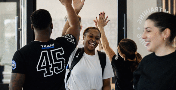 Beckham, Mark Wahlberg e Alex Pedron trazem F45 ao Brasil