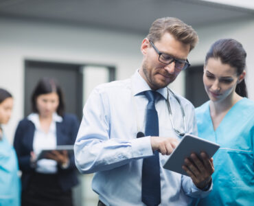 AdmDoctor lança app para gestão de CNPJ na saúde