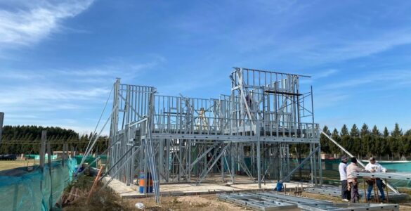 Cresce adoção de steel frame em residências de verão