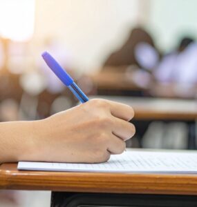 Concursos na educação ampliam vagas em 2026