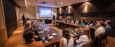 Beedoo promove debate sobre varejo pós-NRF 2026