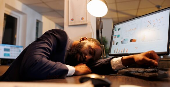 Multas por descumprir norma de saúde mental podem quebrar PMEs