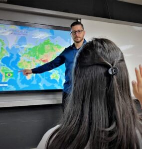 MOVPLAN & CO se posiciona como um ecossistema de soluções educacionais