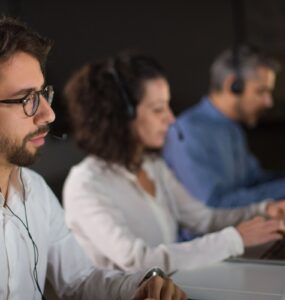 Cresce a oferta de vagas no setor de telesserviços, mas faltam candidatos
