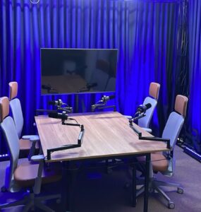 Sindusfarma inaugura estúdios audiovisuais modernos