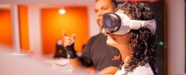 Vozes Futuras capacita mil jovens em habilidades digitais