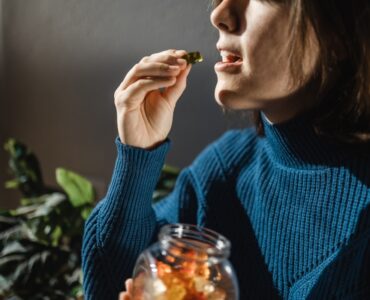 Gummies de cannabis medicinal ganham espaço no Brasil