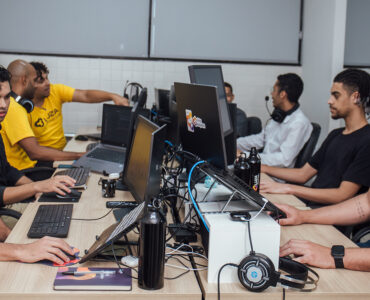 Escassez de talentos acelera revisão de modelos de entrega