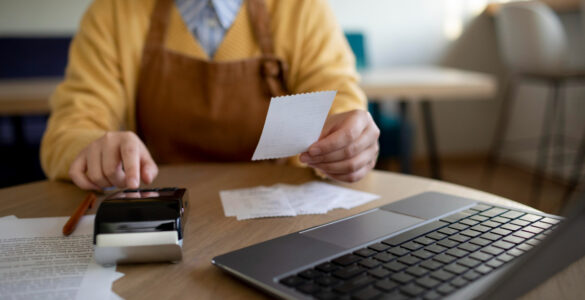 Receita adia exigência do IBS e da CBS nas notas fiscais