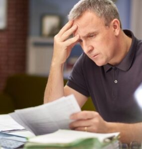 Especialista fala sobre bem-estar financeiro e saúde mental