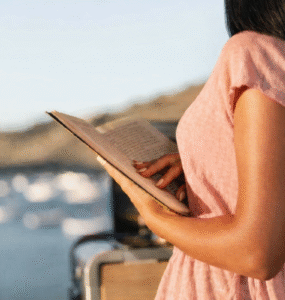 Ádyla Maciel analisa conexões linguísticas entre Brasil e Japão