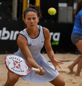 Champs Open de beach tennis abre temporada no Villa-Lobos