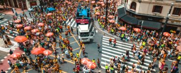 Carnaval amplia risco de golpes com Pix e pagamentos por aproximação