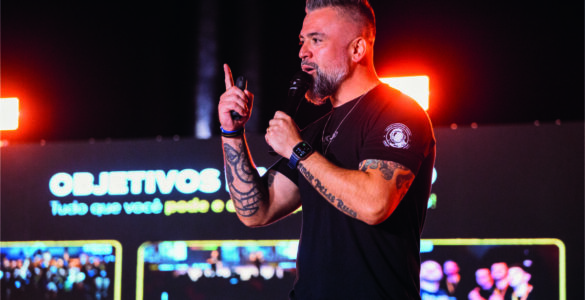 Robson V. Leite desenvolve métodos para agências digitais