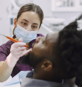 Designa desenvolve curso sobre doença falciforme para UFRJ