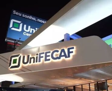 UniFECAF lança pós em RH com inteligência artificial