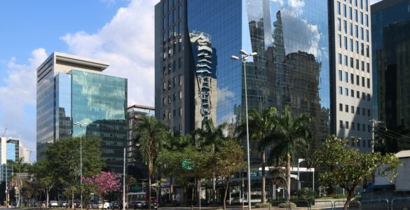 VERT reúne oito certificações ANBIMA no mercado de capitais