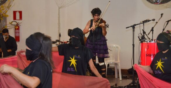 Arte e empreendedorismo mudam a vida de mulheres no Brasil