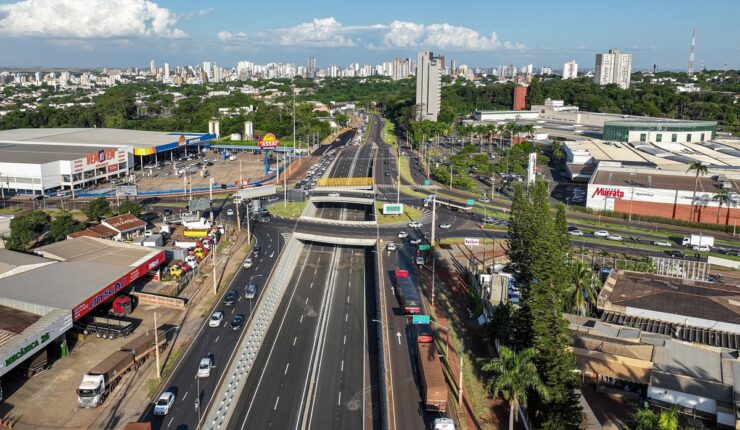 Trevo do Catuaí favorece comércio e logística em Maringá