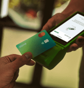 Consumer consolida parceria estratégica com Stone