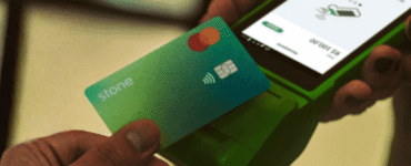 Consumer consolida parceria estratégica com Stone