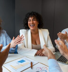 Mulheres impulsionam resultados e redesenham o mercado