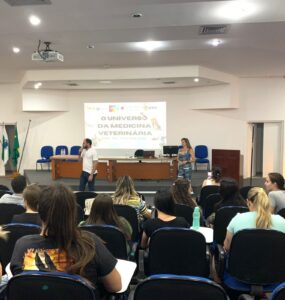 Canal abre temporada sobre formação e mercado na veterinária